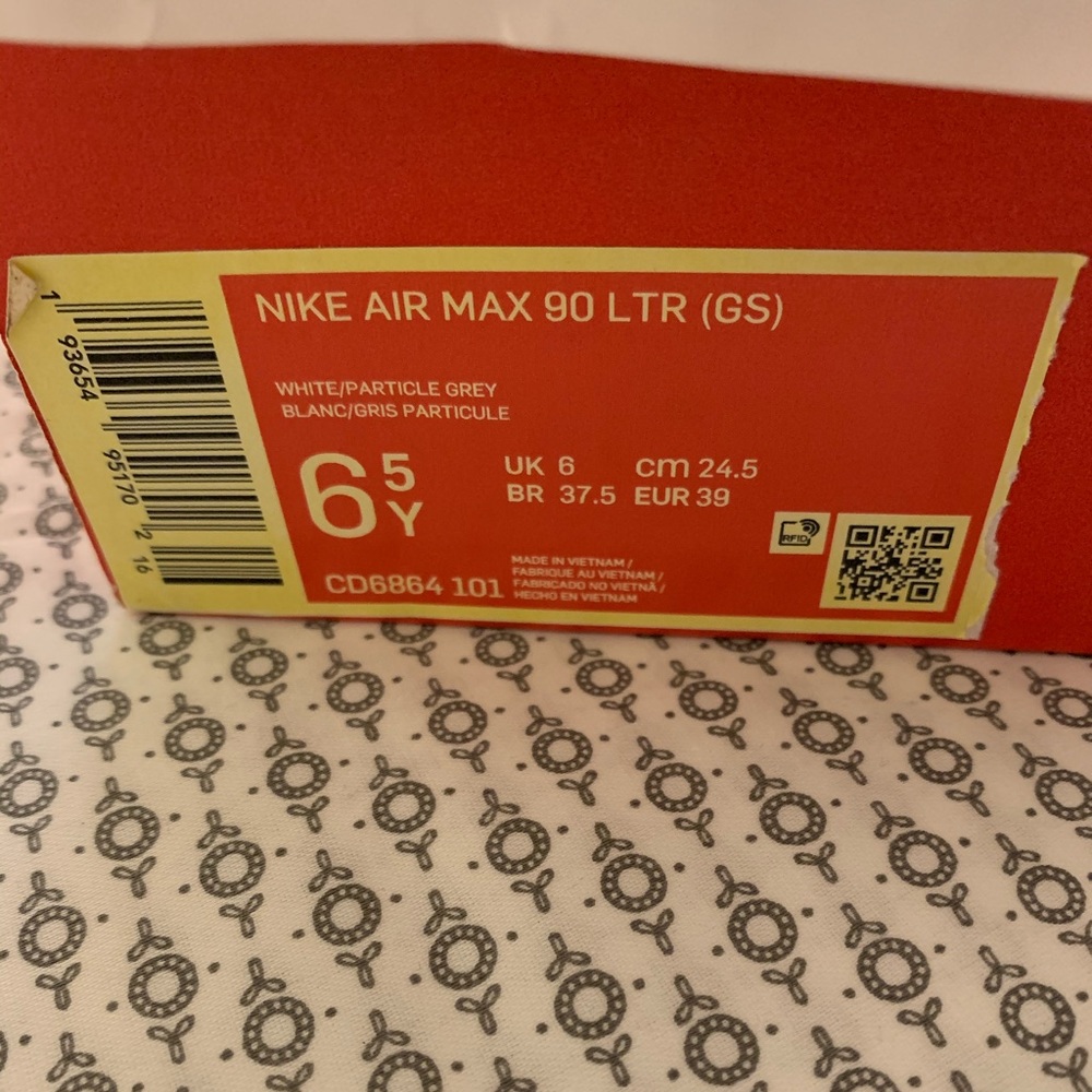 AirMax 90 - Picture 3 of 3